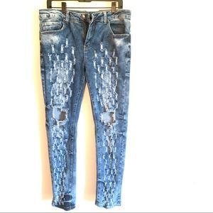 🥝 Distress Pattern Skinny Jeans